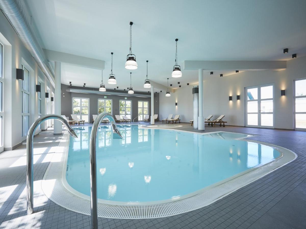 Reetland Am Meer - Luxus Reetdachvilla Mit 3 Schlafzimmern, Sauna Und Kamin F15 Dranske Zewnętrze zdjęcie